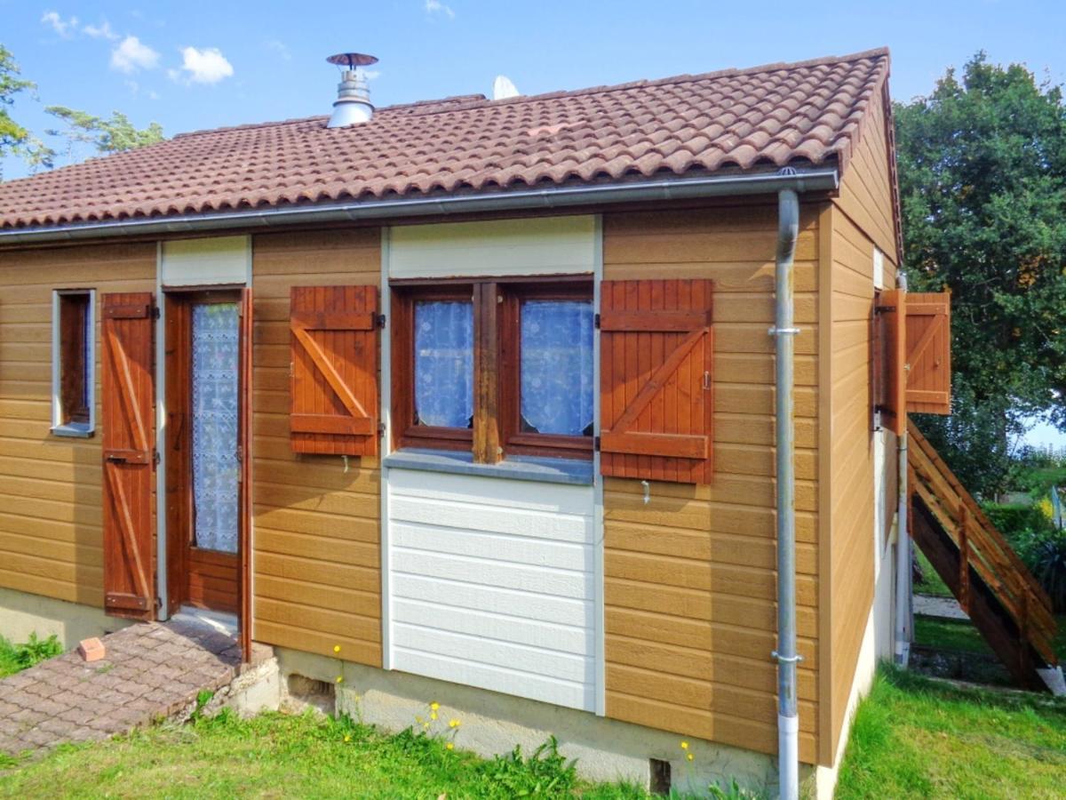Chalet Charmant A Saint-Gerons Avec Piscine Partagee Екстериор снимка