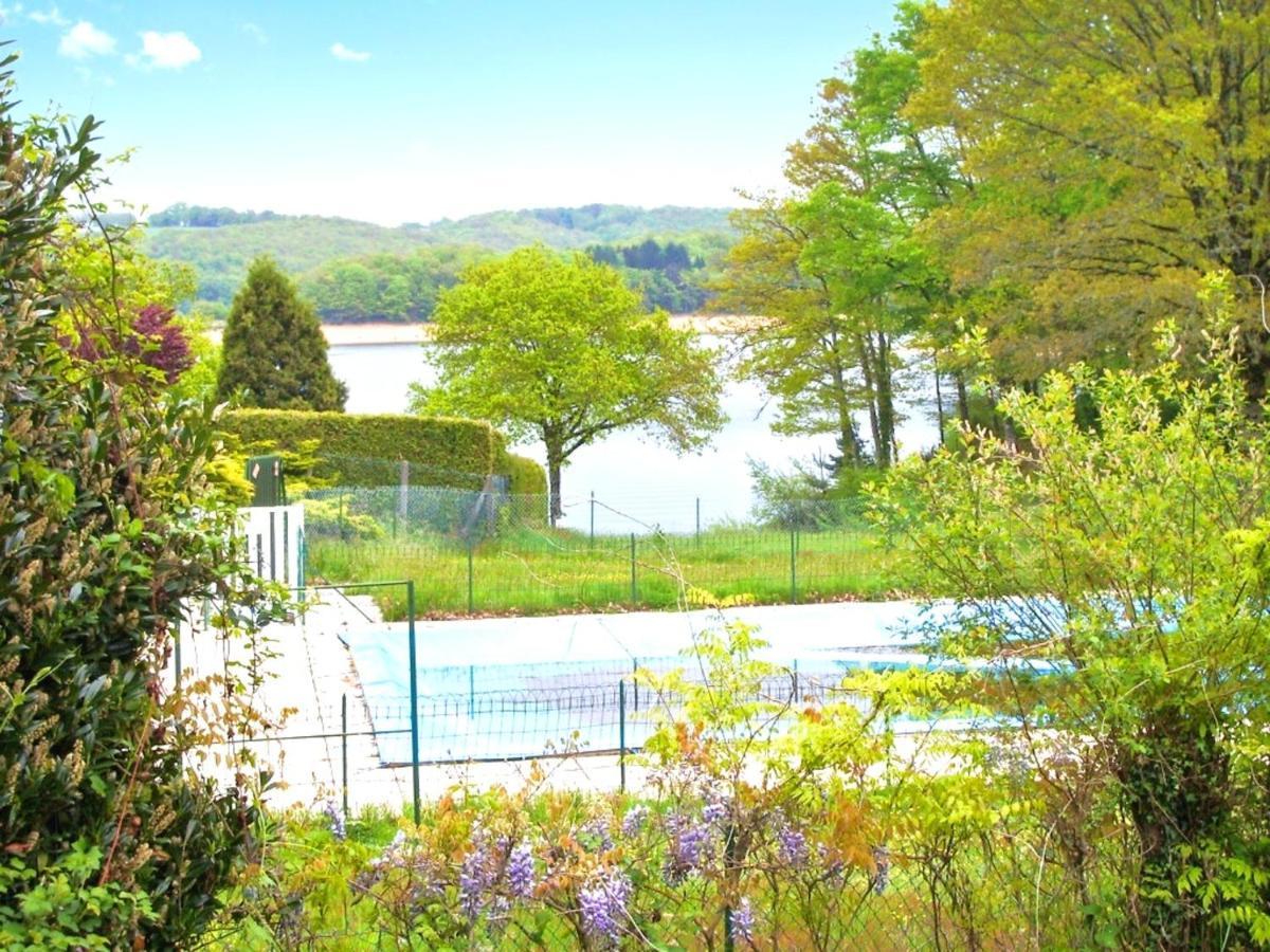 Chalet Charmant A Saint-Gerons Avec Piscine Partagee Екстериор снимка
